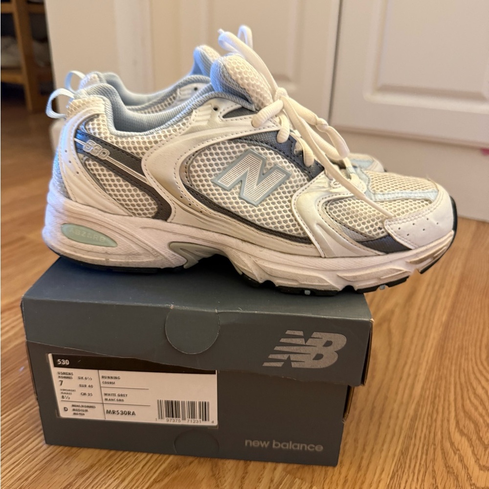 New Balance 530 , Women White and Light Blue Athletic Sneakers
